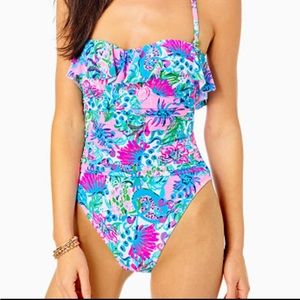 Used Lilly Pulitzer size 14 swim. Strap is removable. Still lots of love left